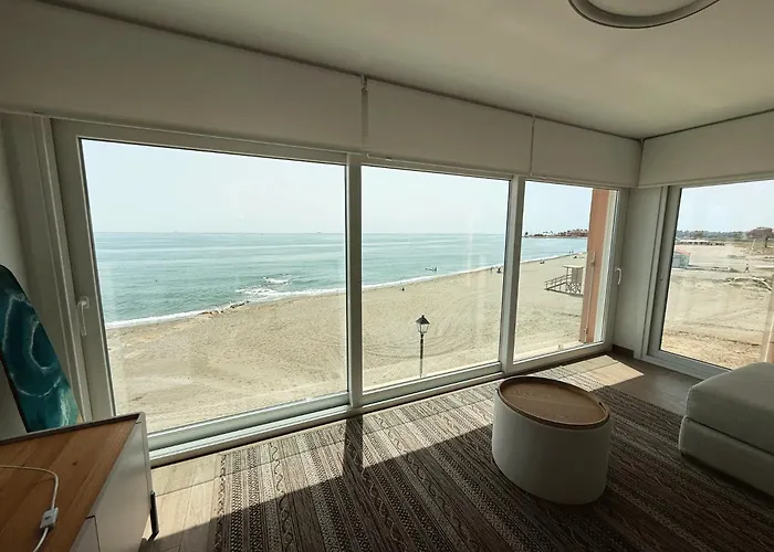 아파트 Luxury, Front, Two-bedroom 토레과디아로